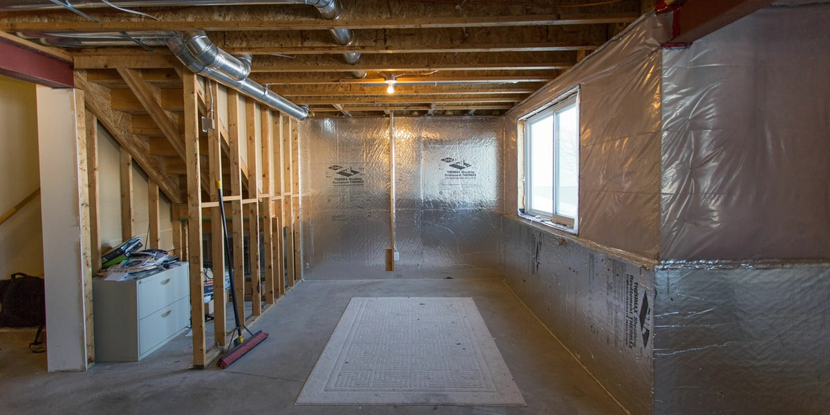 How to Keep Basement Dry Without Dehumidifier